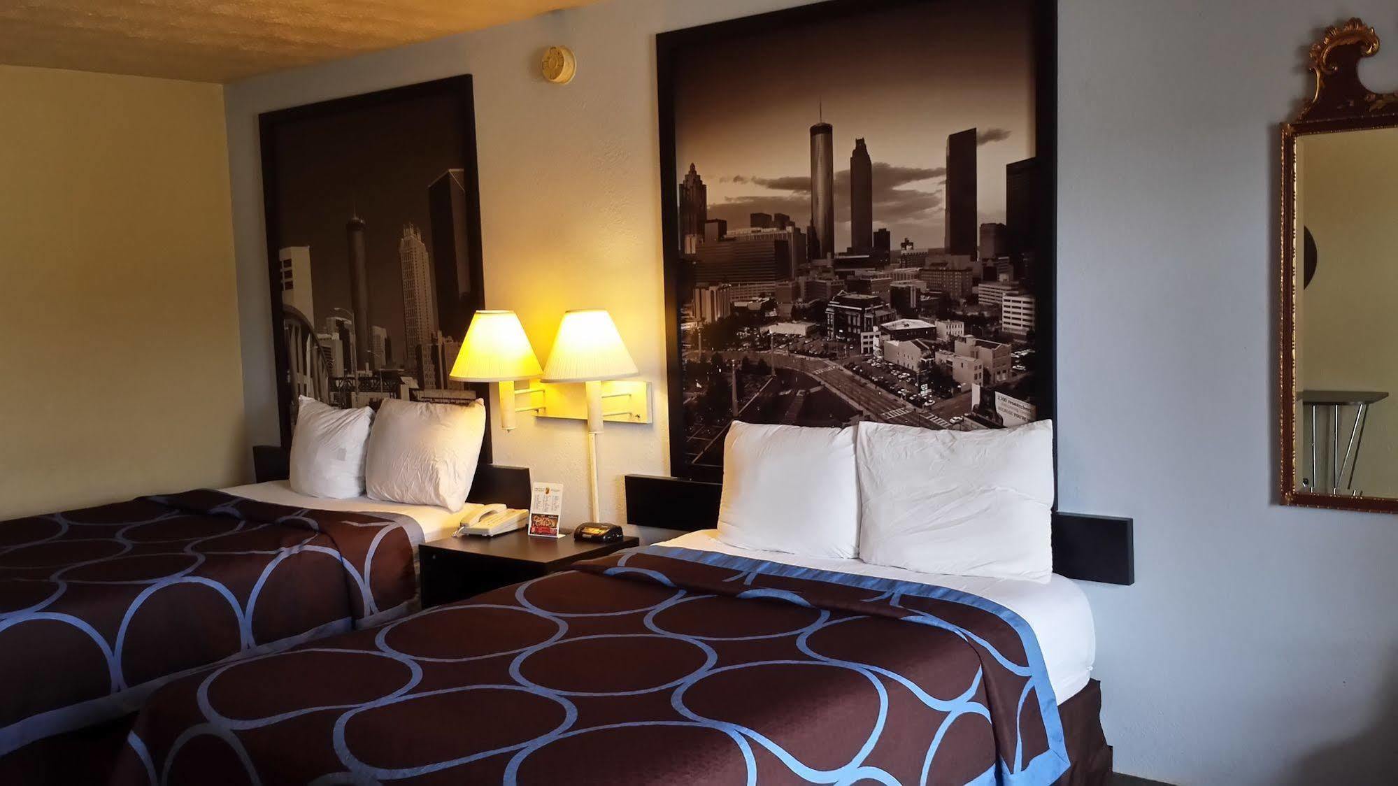 Super 8 By Wyndham College Park/Atlanta Airport West Motel Dış mekan fotoğraf