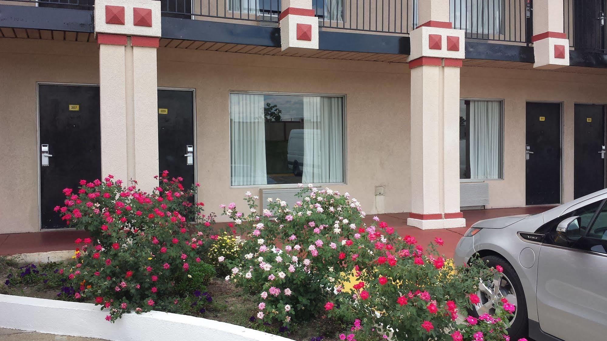Super 8 By Wyndham College Park/Atlanta Airport West Motel Dış mekan fotoğraf